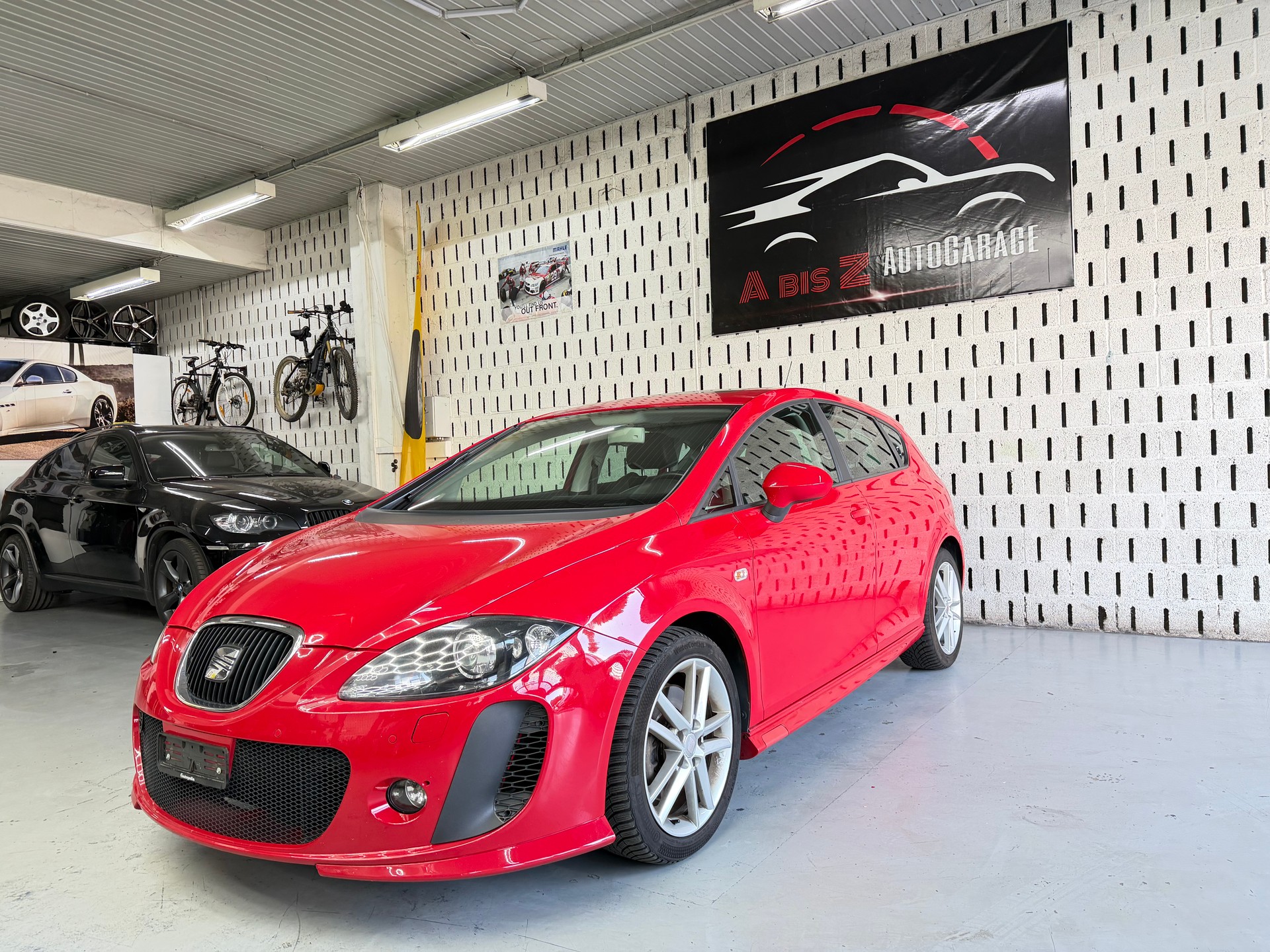 SEAT Leon 2.0 TSI FR DSG-image-0