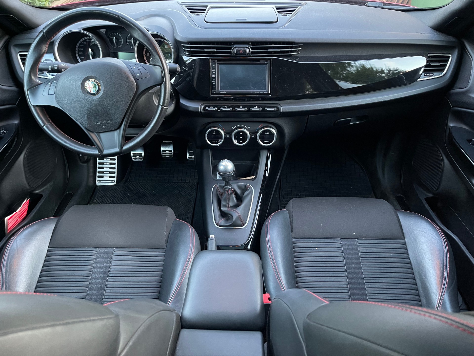 ALFA ROMEO 2.0 JTD 170 Progression-image-3