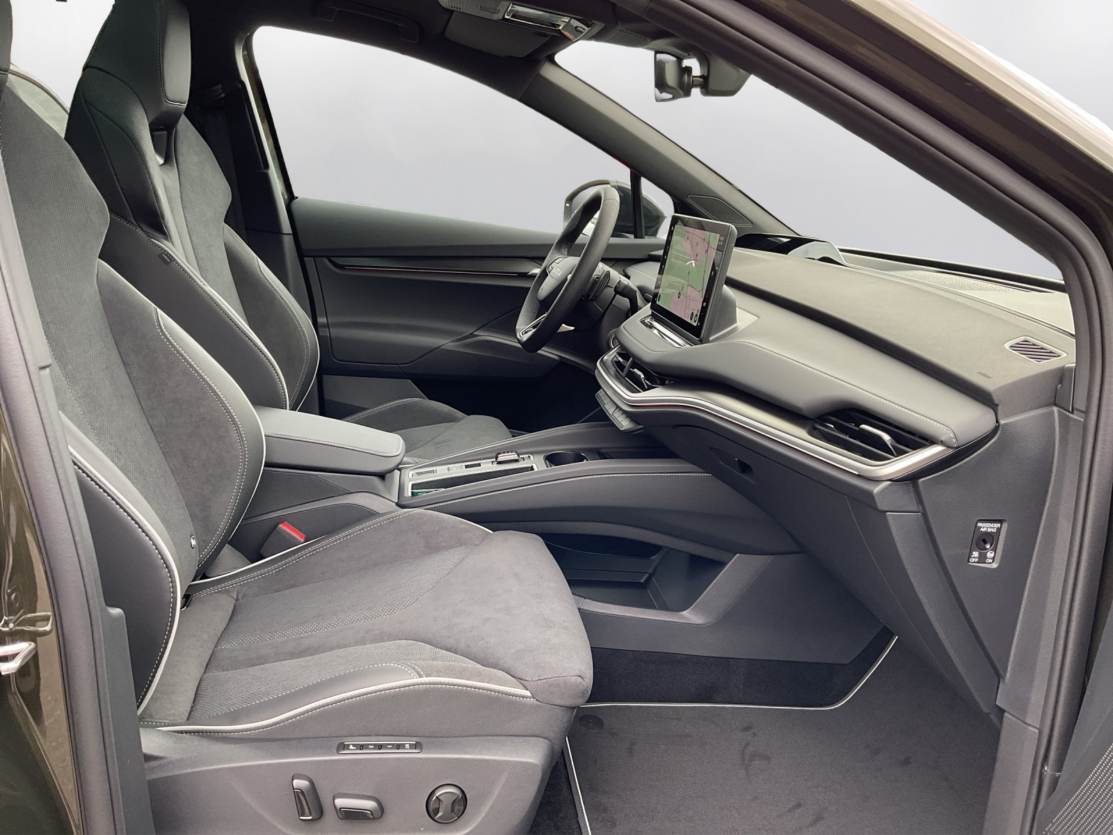 SKODA Enyaq 85x Sportline 4x4-image-13