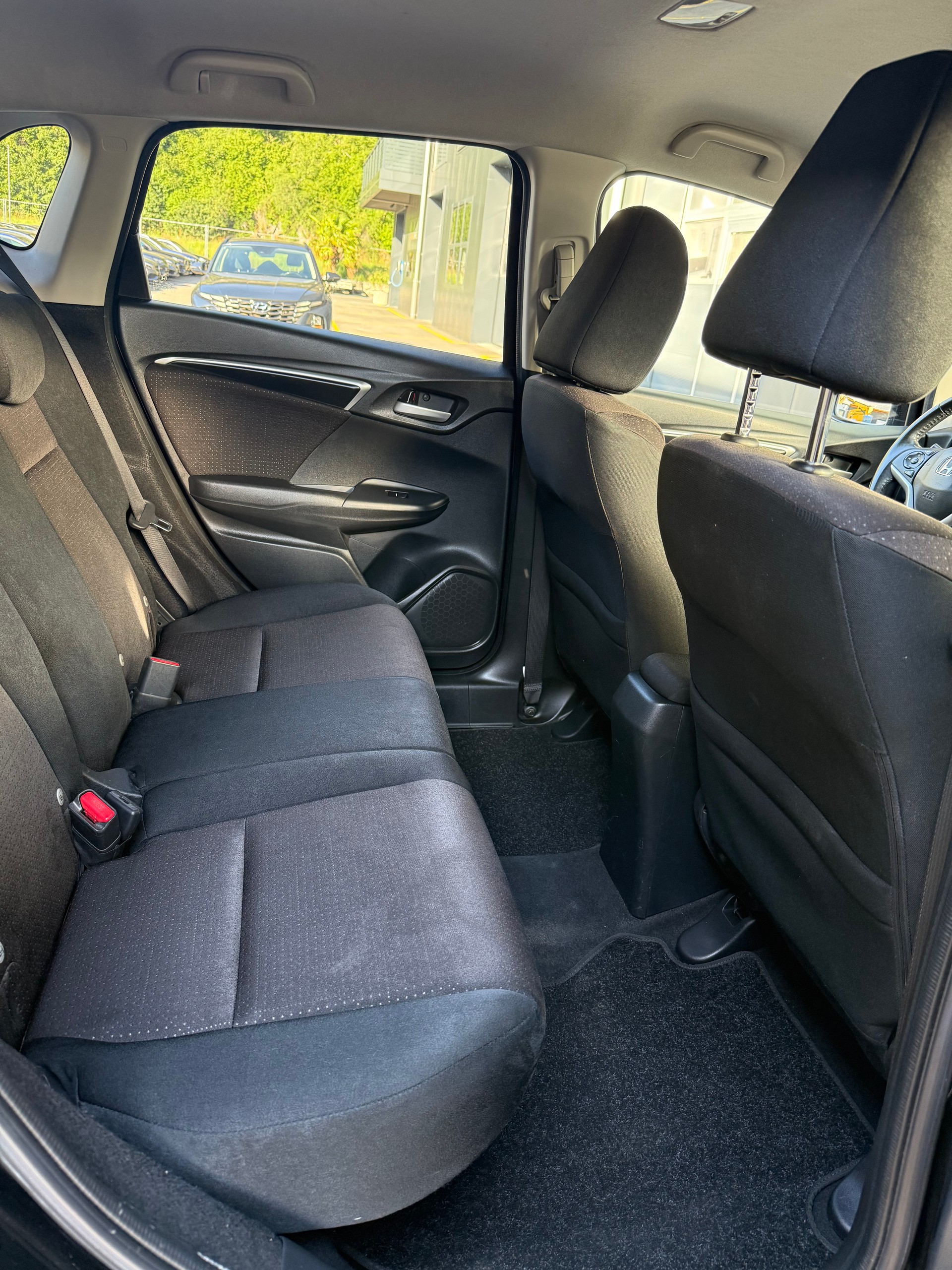 HONDA Jazz 1.3i-VTEC Trend-image-8