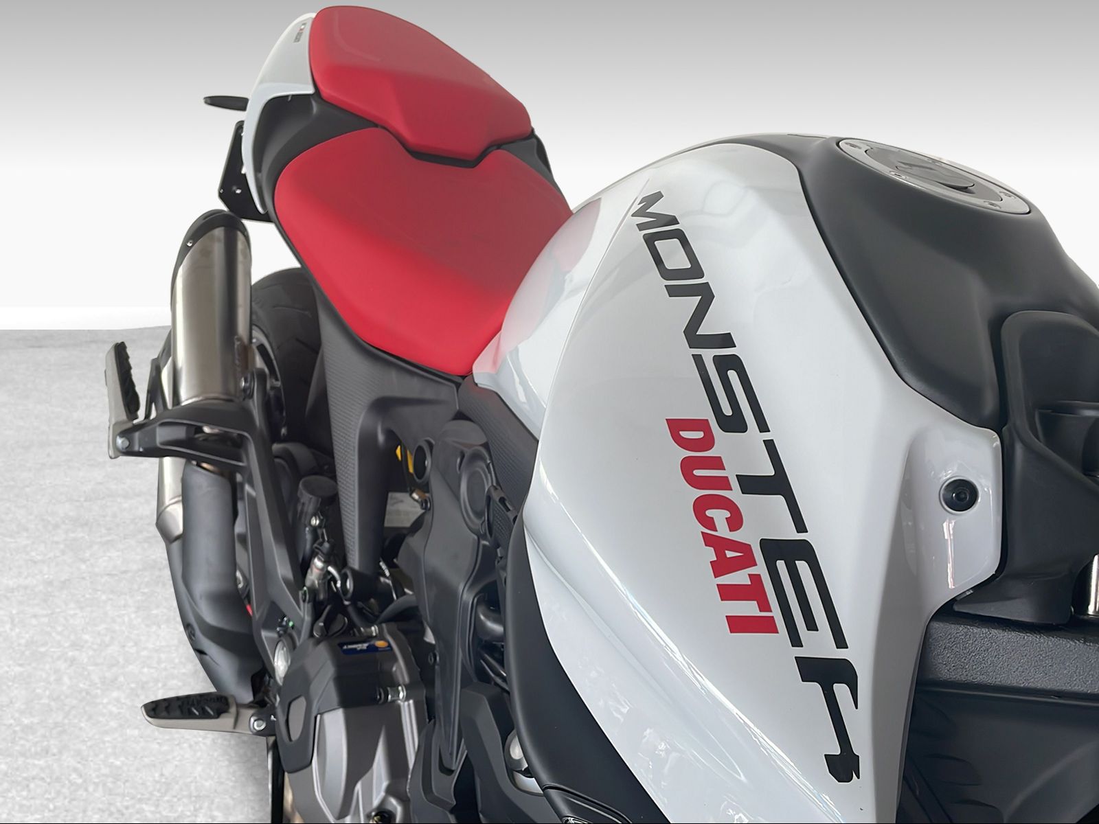 DUCATI 937 Monster + ABS-image-6