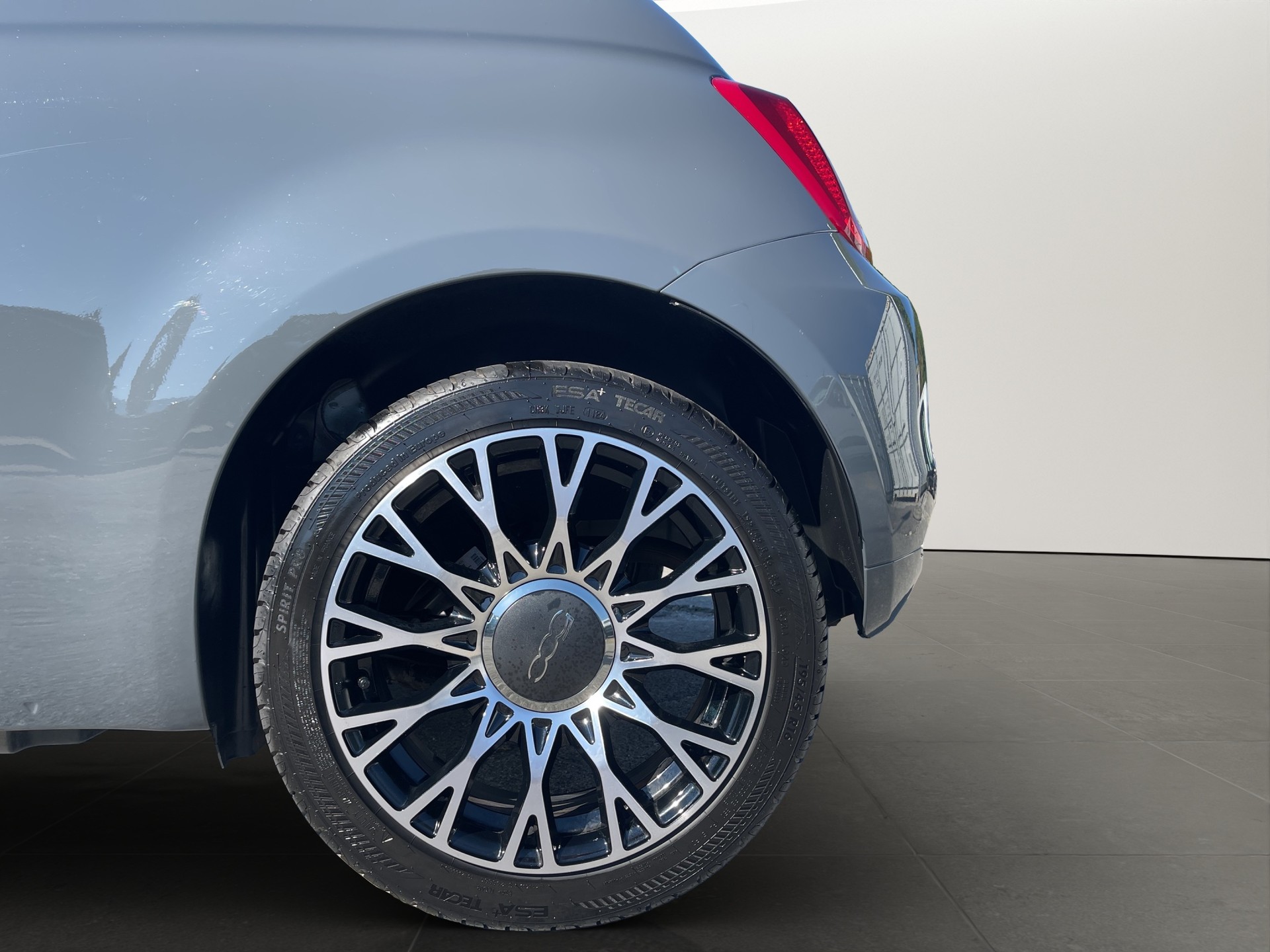 FIAT 500 1.0 Hybrid Dolcevita-image-21