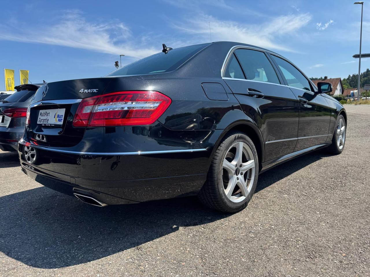 MERCEDES-BENZ E 350 CDI BlueEff. Avantgarde 4Matic 7G-Tronic-image-5
