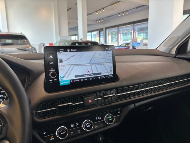 HONDA ZR-V 2.0i MMD Hybrid Advance Automatic-image-9