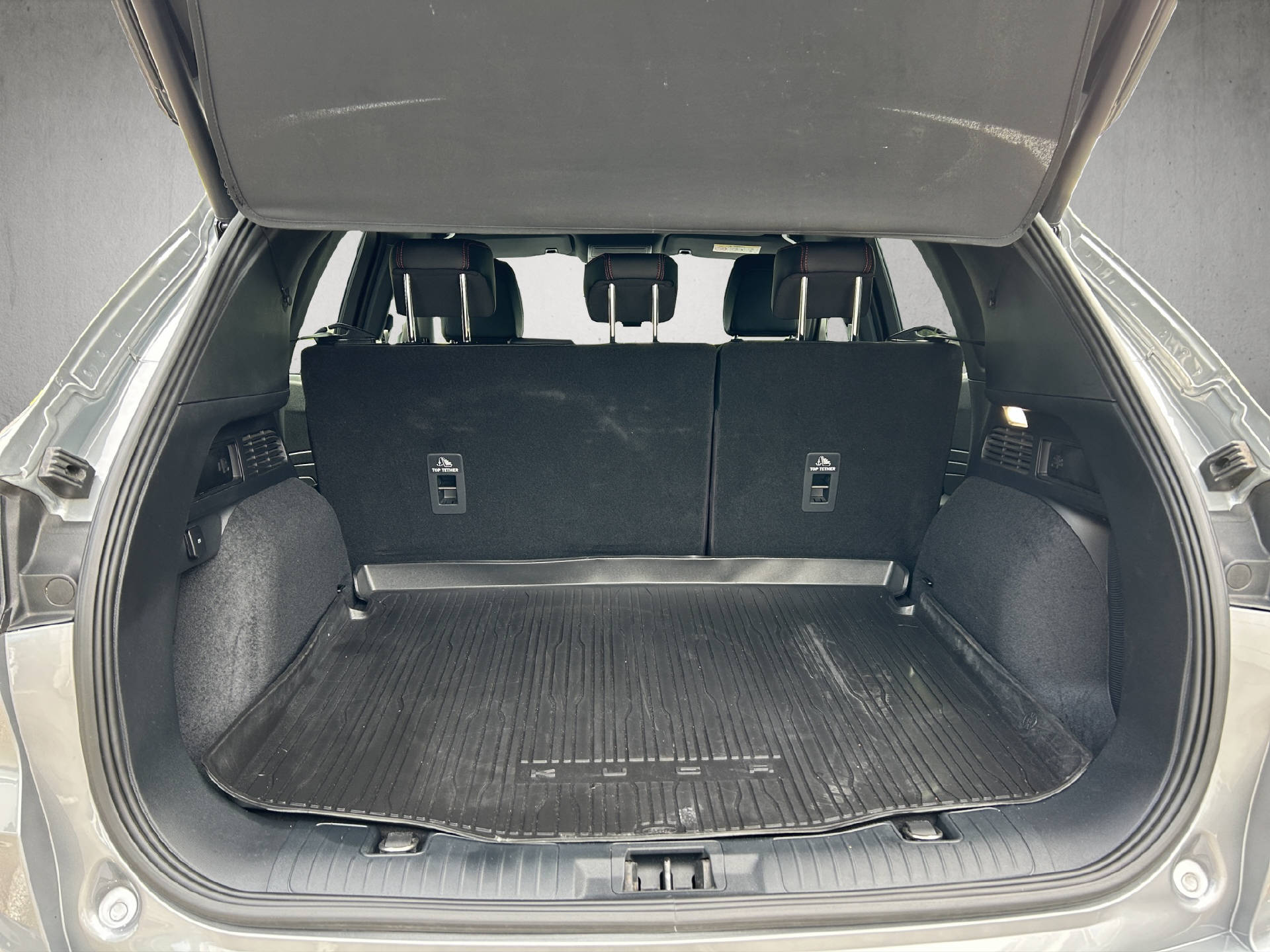 FORD Kuga 2.5 Plug-in Hybrid ST-Line X-image-20