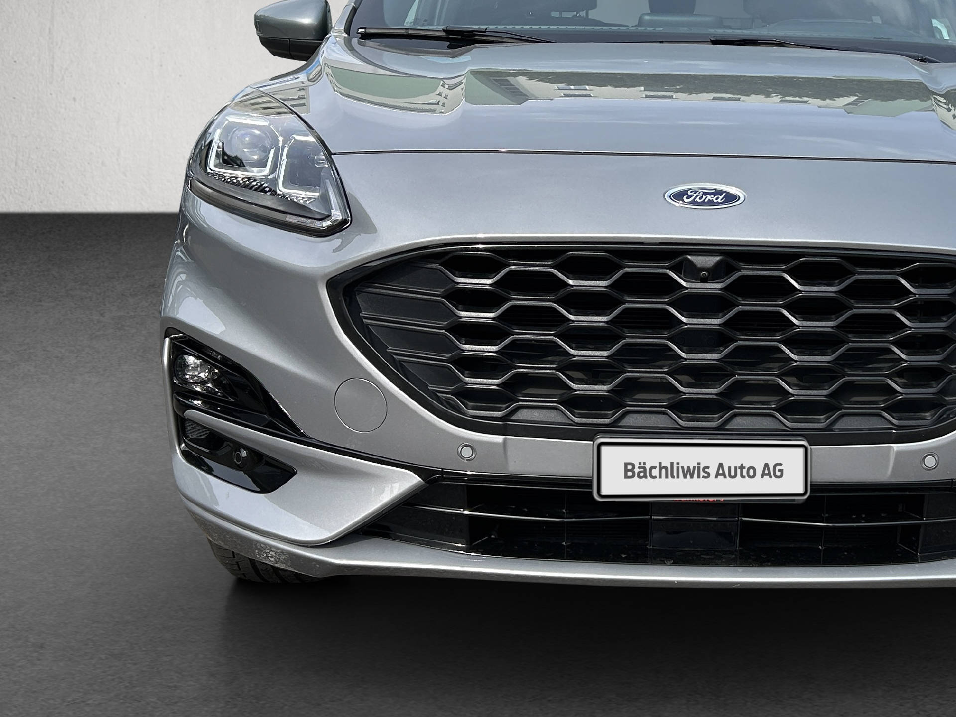 FORD Kuga 2.5 Plug-in Hybrid ST-Line X-image-8