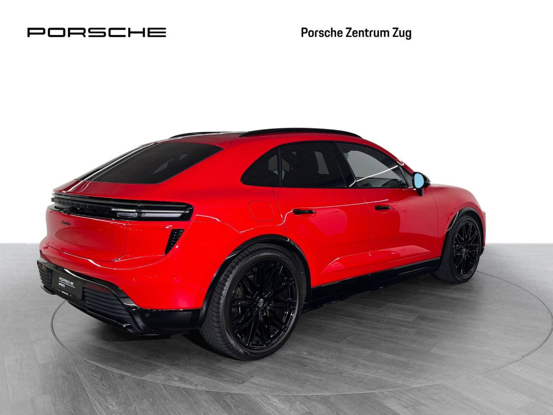 PORSCHE Macan Turbo-image-8