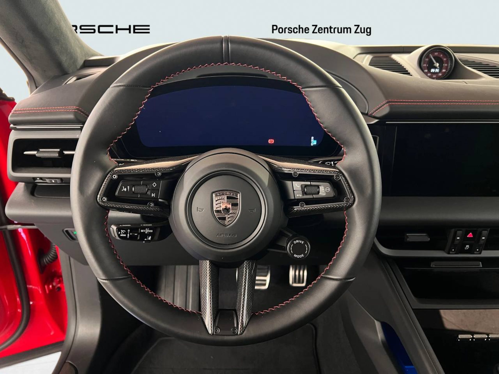 PORSCHE Macan Turbo-image-15