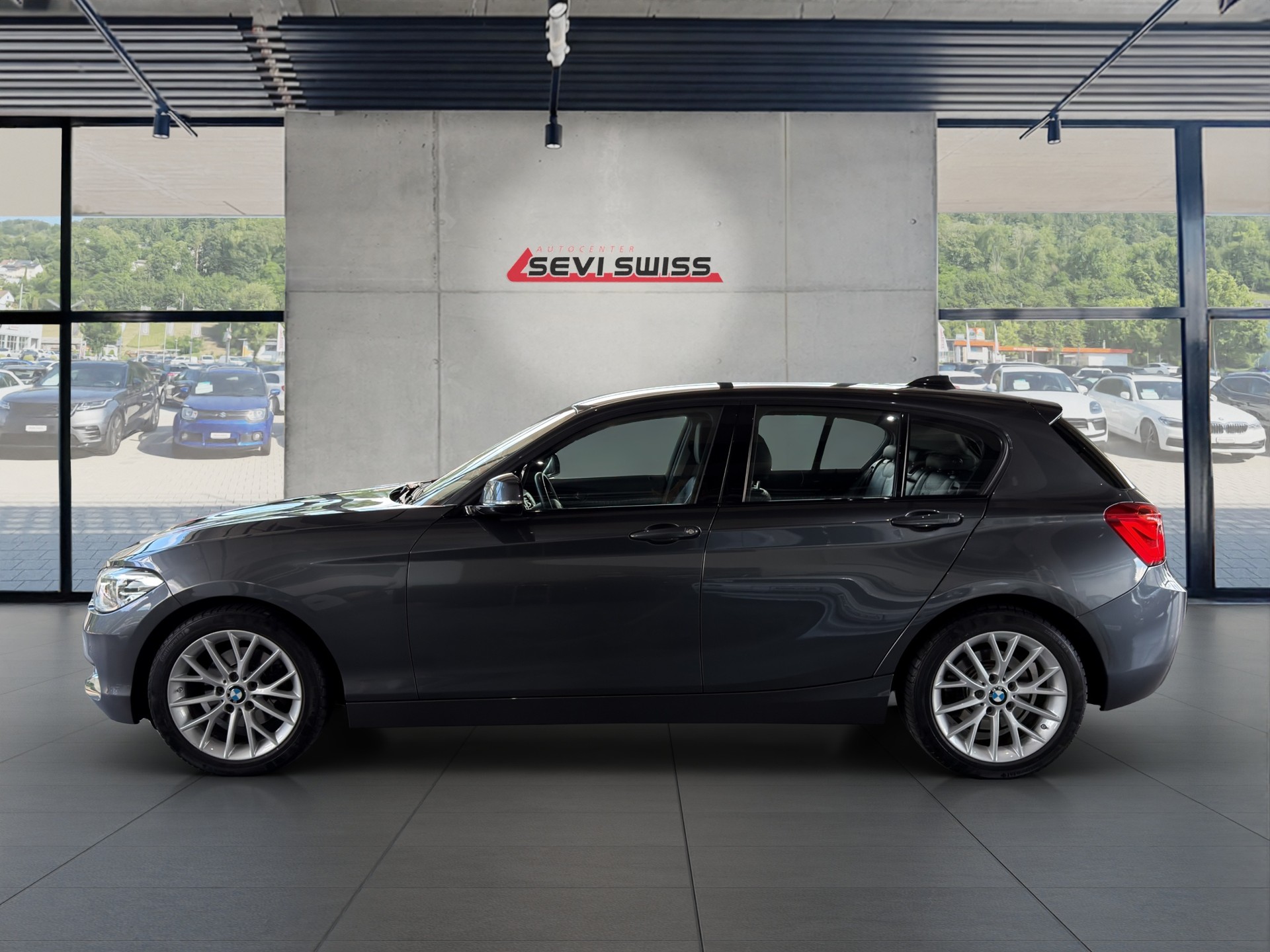 BMW 120d xDrive Steptronic-image-4