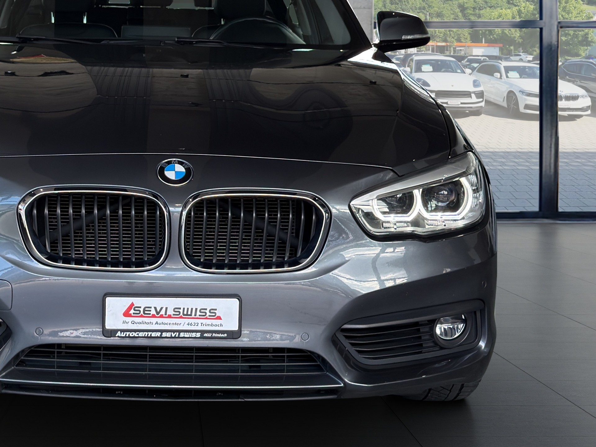 BMW 120d xDrive Steptronic-image-8