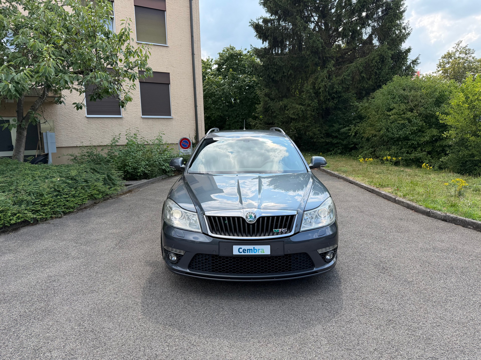 SKODA Octavia Combi 2.0 TSI RS DSG-image-1