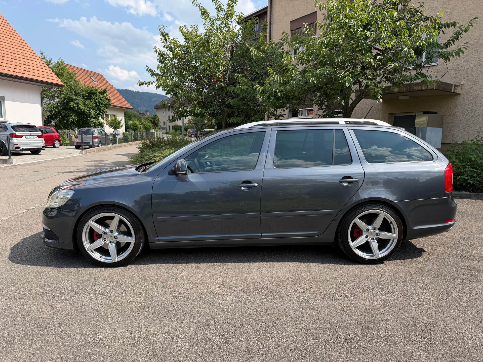 SKODA Octavia Combi 2.0 TSI RS DSG-image-3