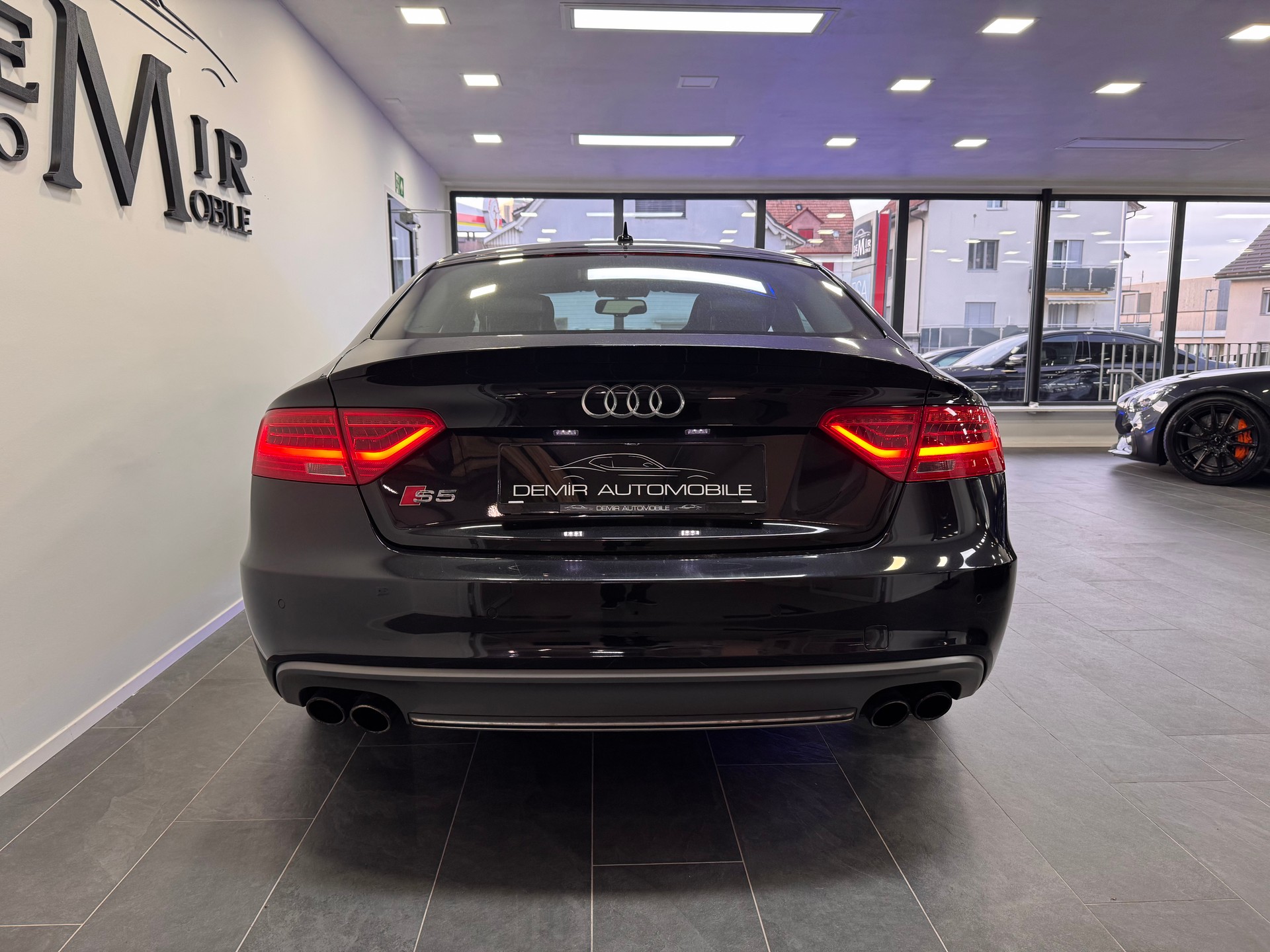 AUDI S5 Sportback 3.0 TFSI quattro S-tronic *1.Hand / CH-Fahrzeug / Leder Feinnappa / MMI / Bluetooth / Perleffekt Lackierung*-image-4