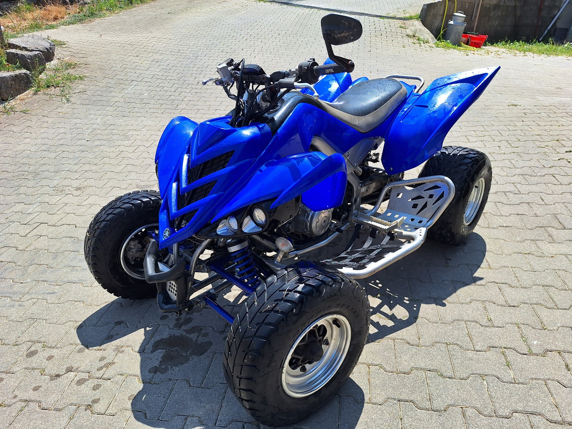 YAMAHA YFM 700 Raptor