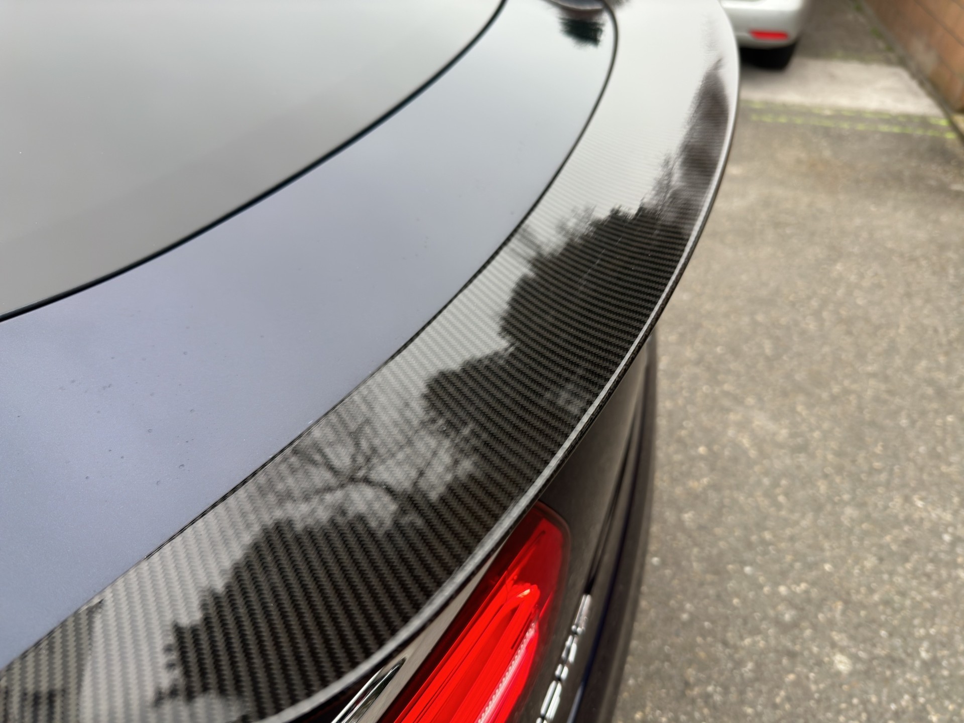 MERCEDES-BENZ GLC Coupé 63S AMG Edition 1 (CH) Performance Carbon INDIVIDUAL-image-10
