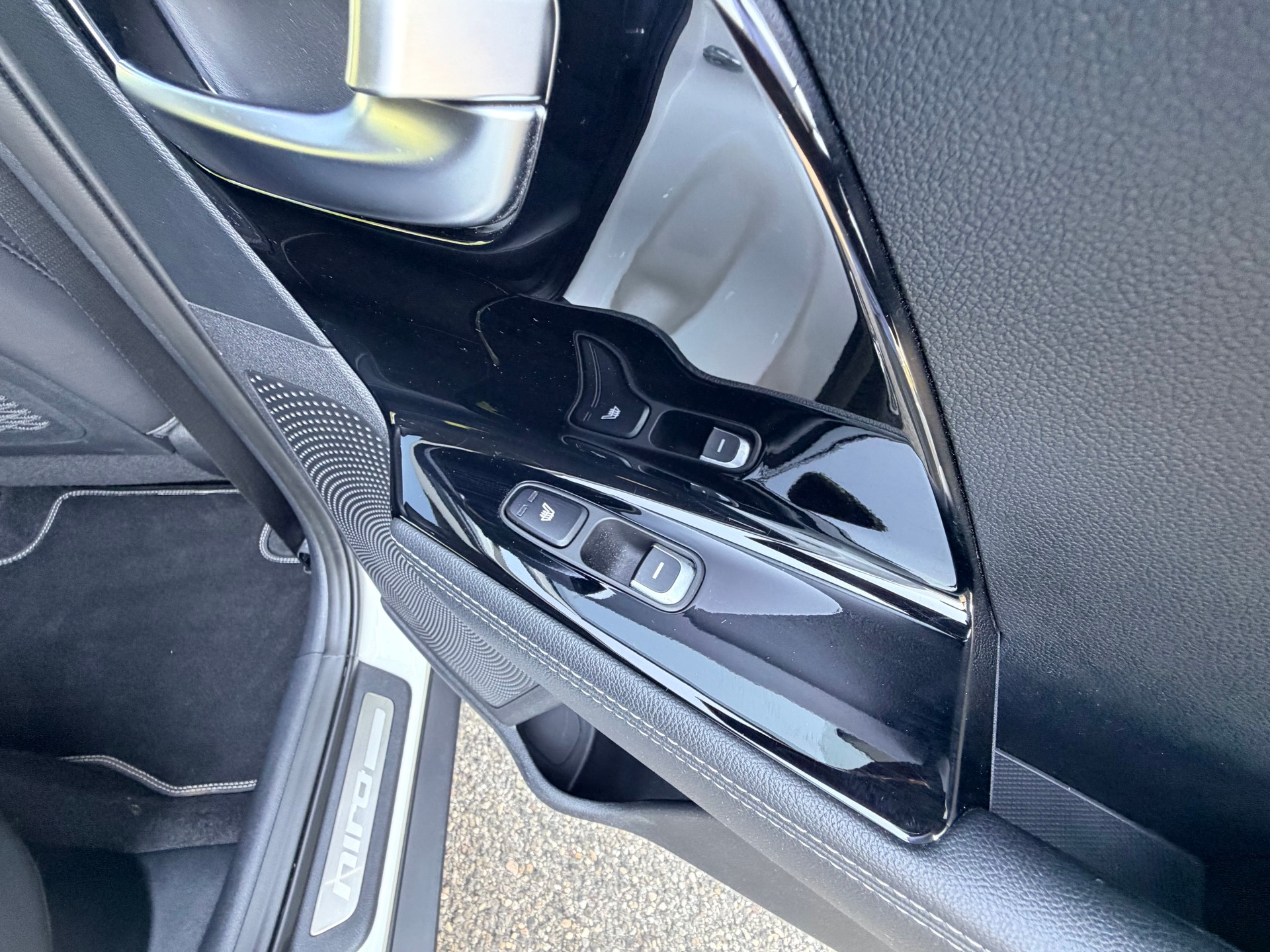 KIA Niro 1.6GDi Plug-in Hybrid DCT-image-13