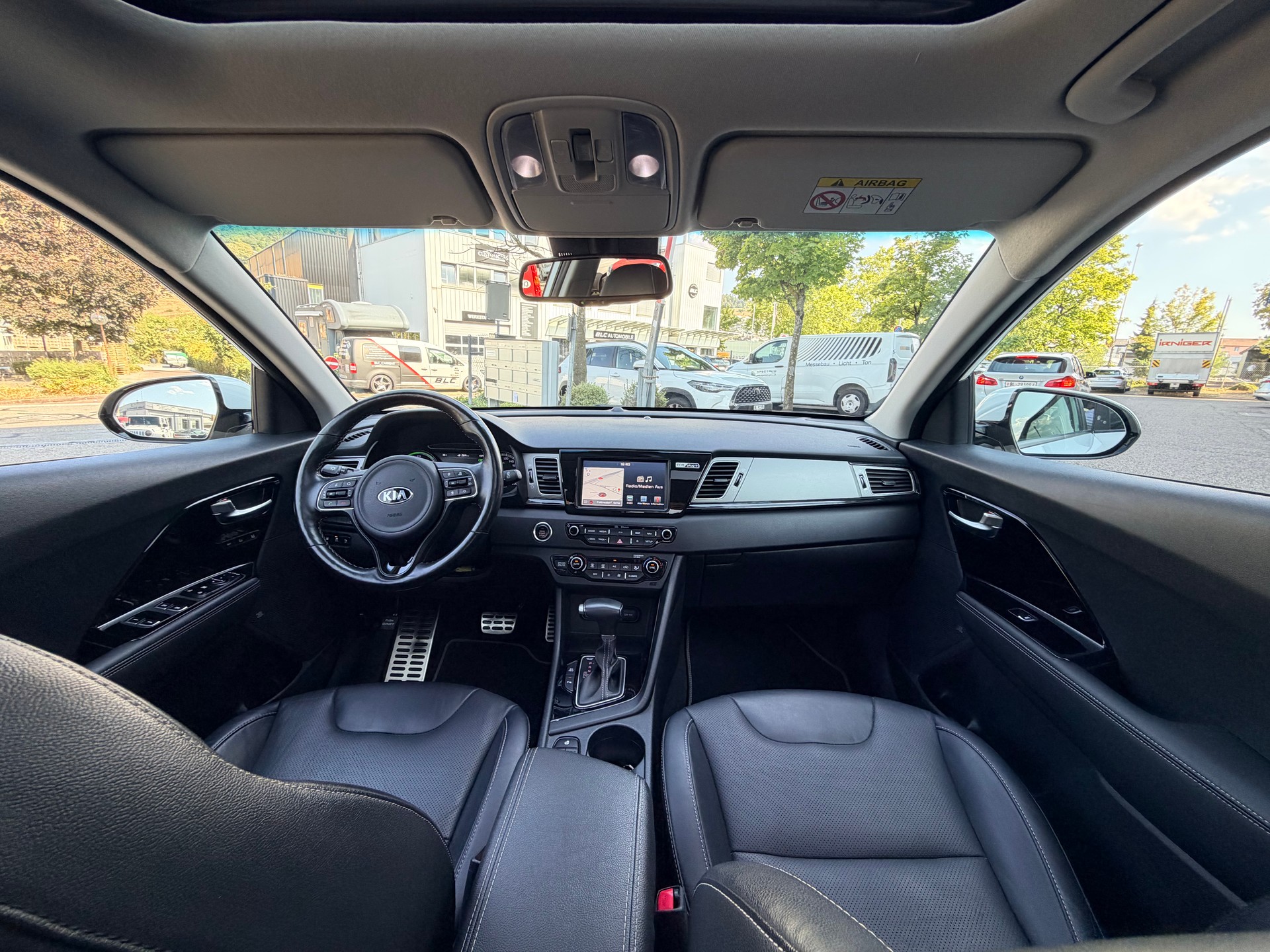 KIA Niro 1.6GDi Plug-in Hybrid DCT-image-14