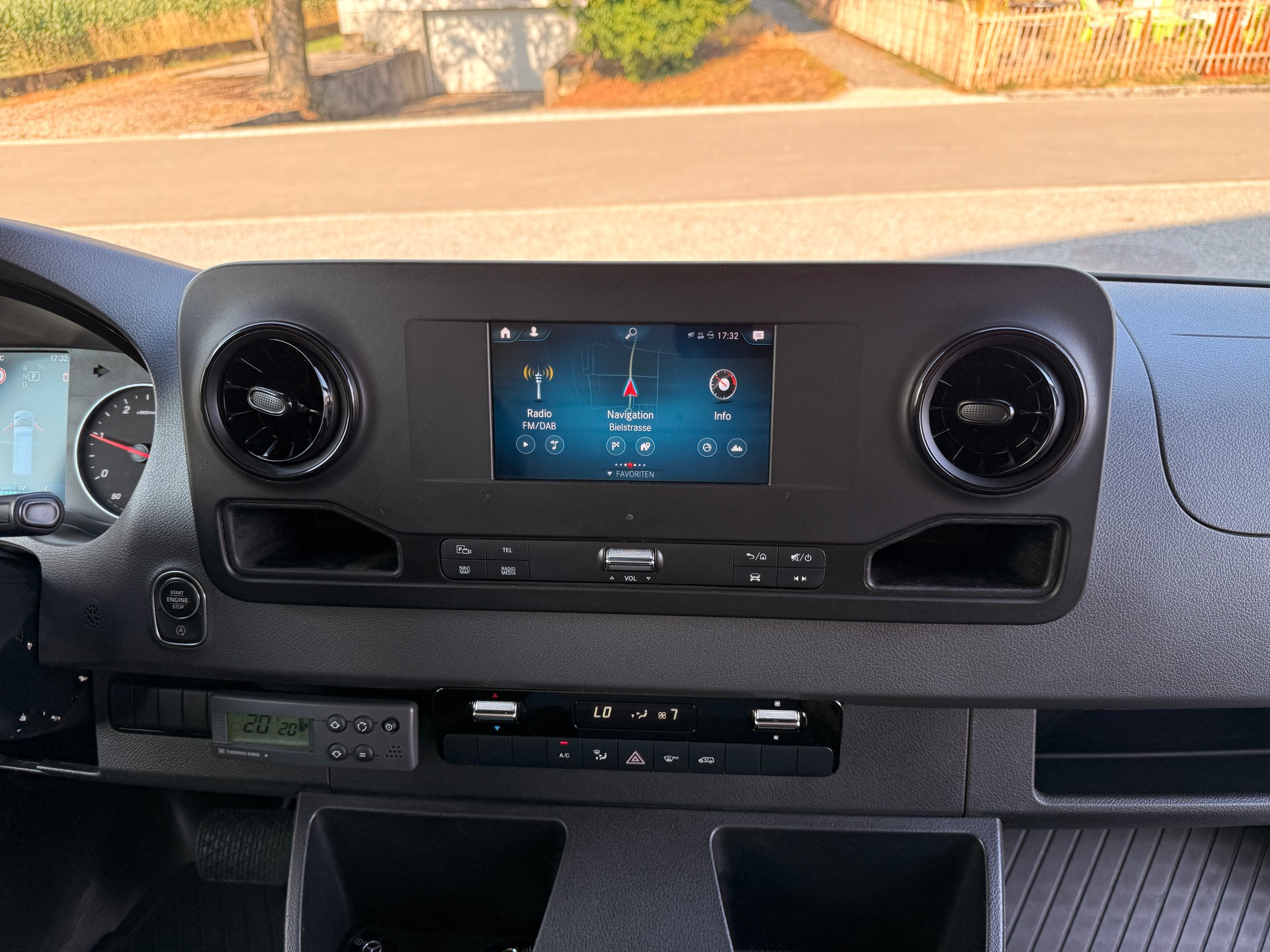 MERCEDES-BENZ Sprinter 317 CDI Kompakt 9G-TRONIC Kühlwagen-image-15