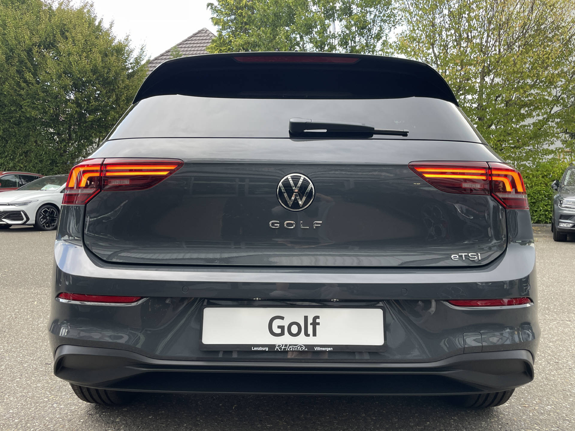 VW Golf VIII 1.5 eTSI Value DSG-image-4