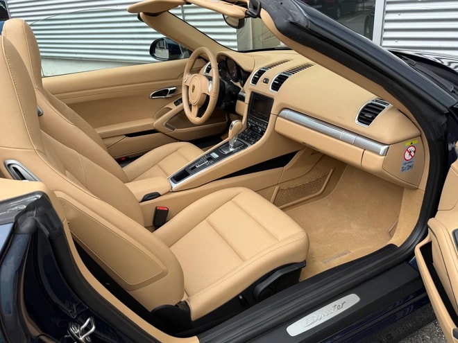 PORSCHE 2.7 PDK-image-2