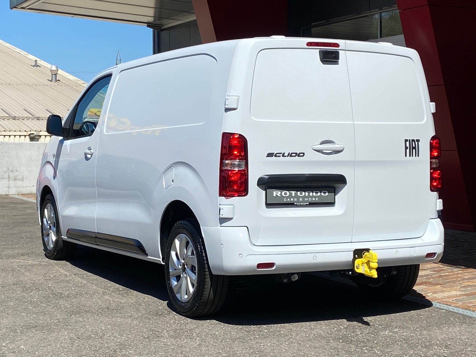 FIAT Scudo 2.0 BlueHDi L2 EAT8 Automat-image-23