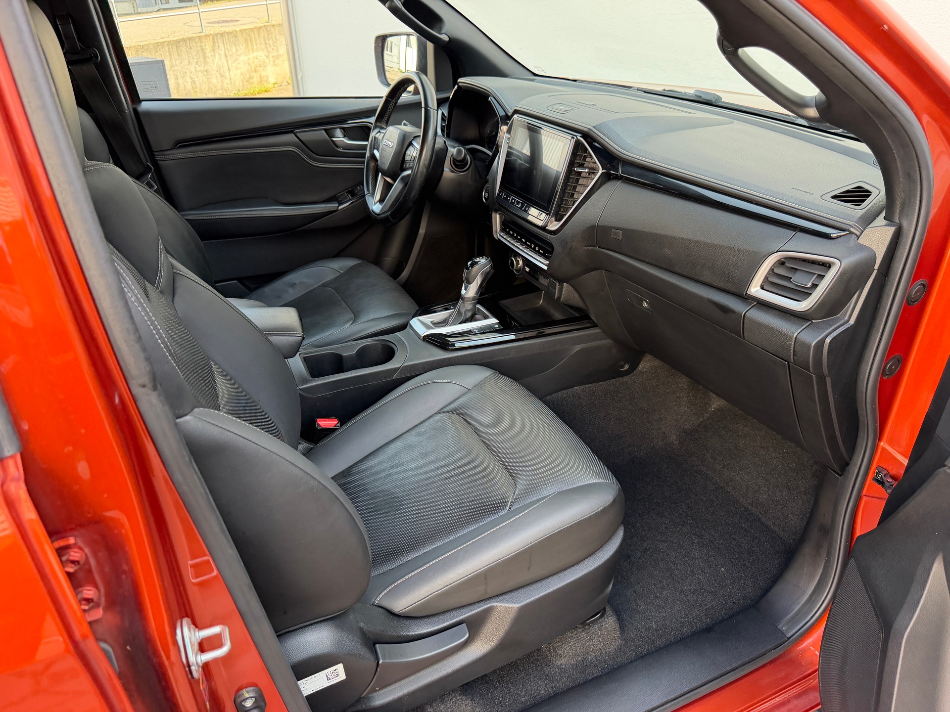ISUZU D-Max Crew Pick-up 1.9 DDi N60 FF 4x4-image-9