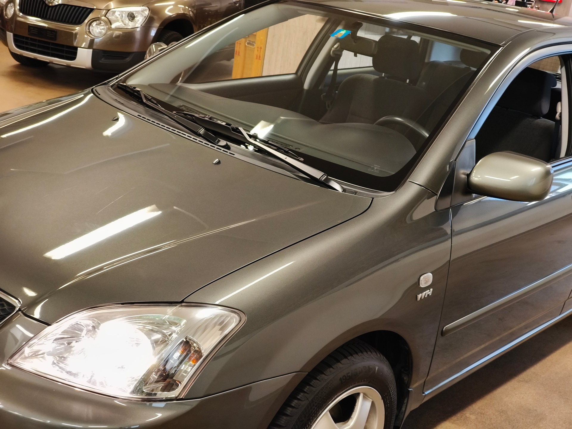 TOYOTA Corolla 1.6 Linea Sol-image-2
