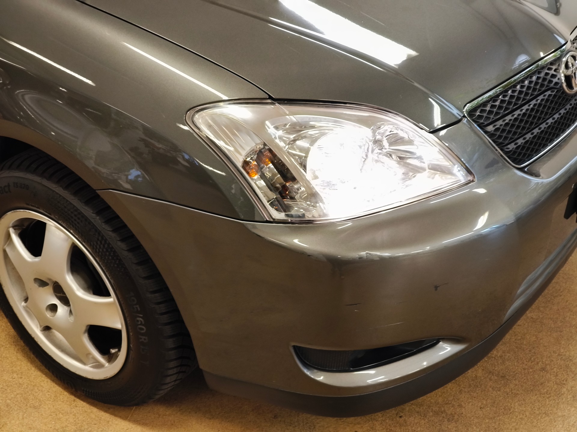 TOYOTA Corolla 1.6 Linea Sol-image-7
