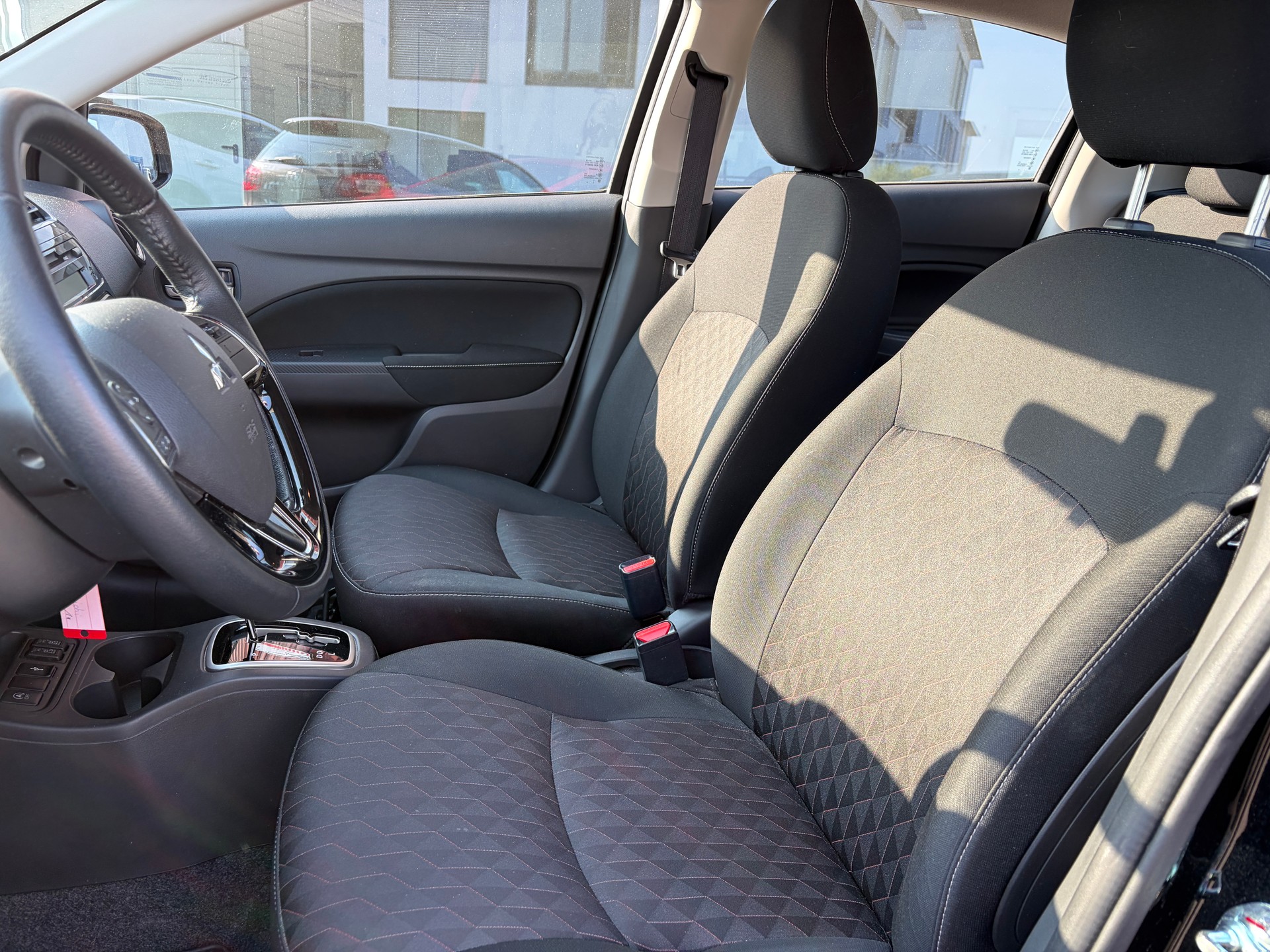 MITSUBISHI Space Star 1.2 CVT Value-image-14