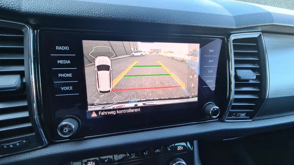 SKODA Kodiaq 2.0 TDI CR Ambition 4x4 DSG ** Gr-Navi ** RF-Kamera ** Sitzheizung ** Totwinkel-Assist ** Frisch Ab MFK **-image-7