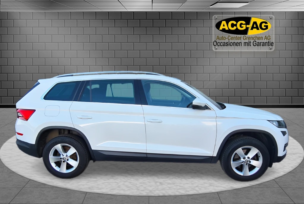SKODA Kodiaq 2.0 TDI CR Ambition 4x4 DSG ** Gr-Navi ** RF-Kamera ** Sitzheizung ** Totwinkel-Assist ** Frisch Ab MFK **-image-3