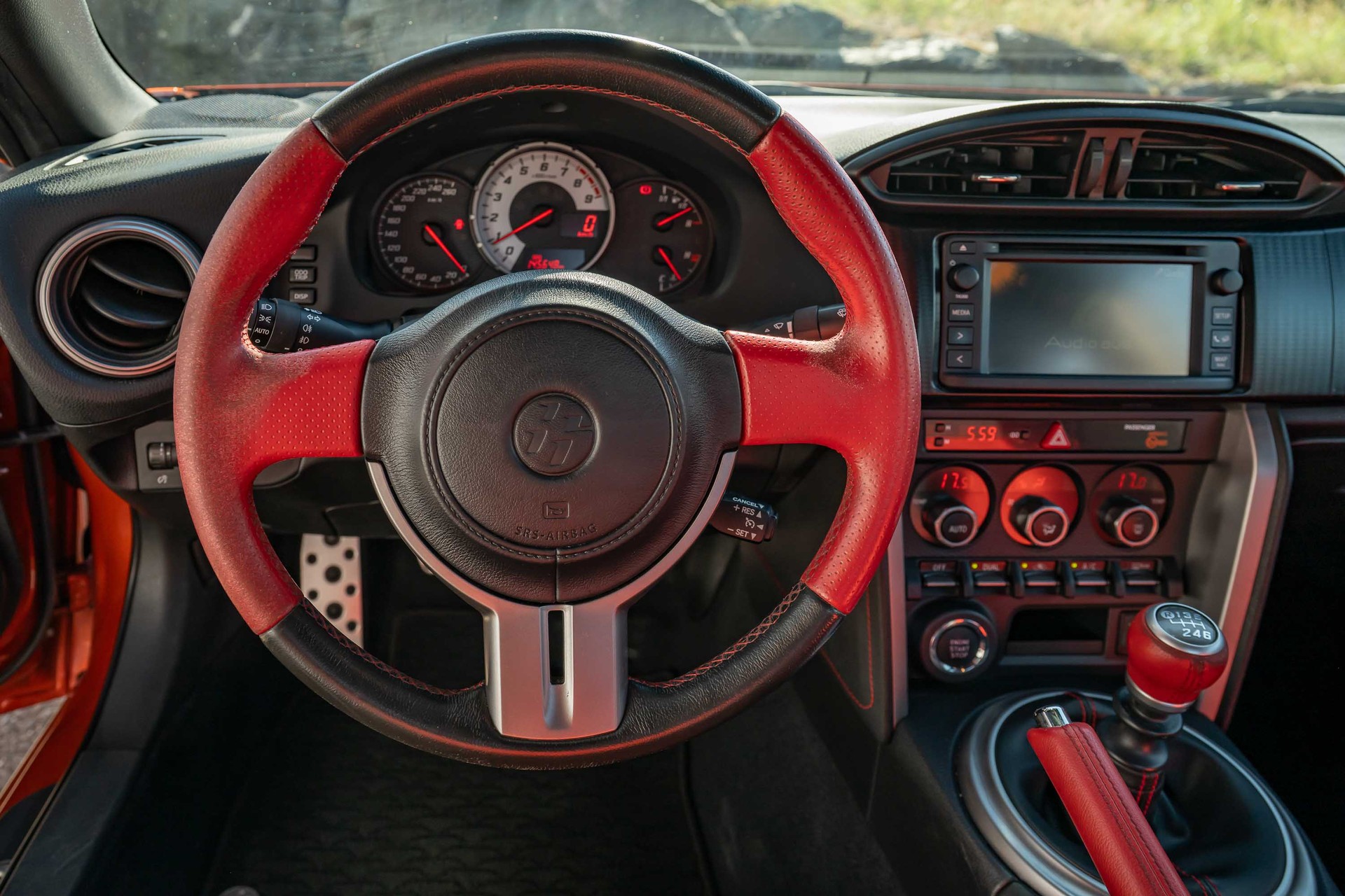 TOYOTA GT 86 2.0 D-4S Sport-image-14