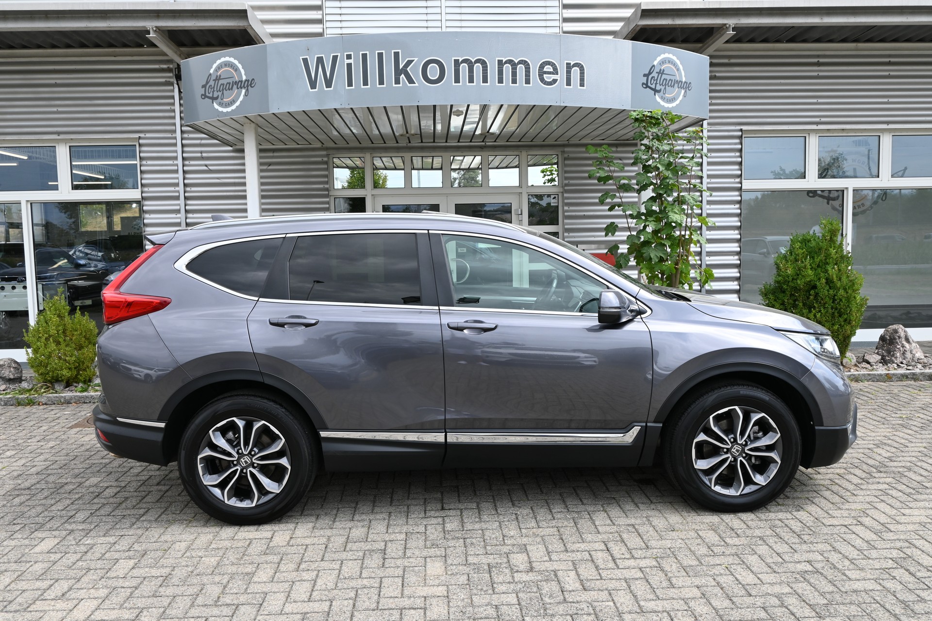 HONDA CR-V 2.0i MMD Hybrid Executive 4WD Automatic 4X4-image-5