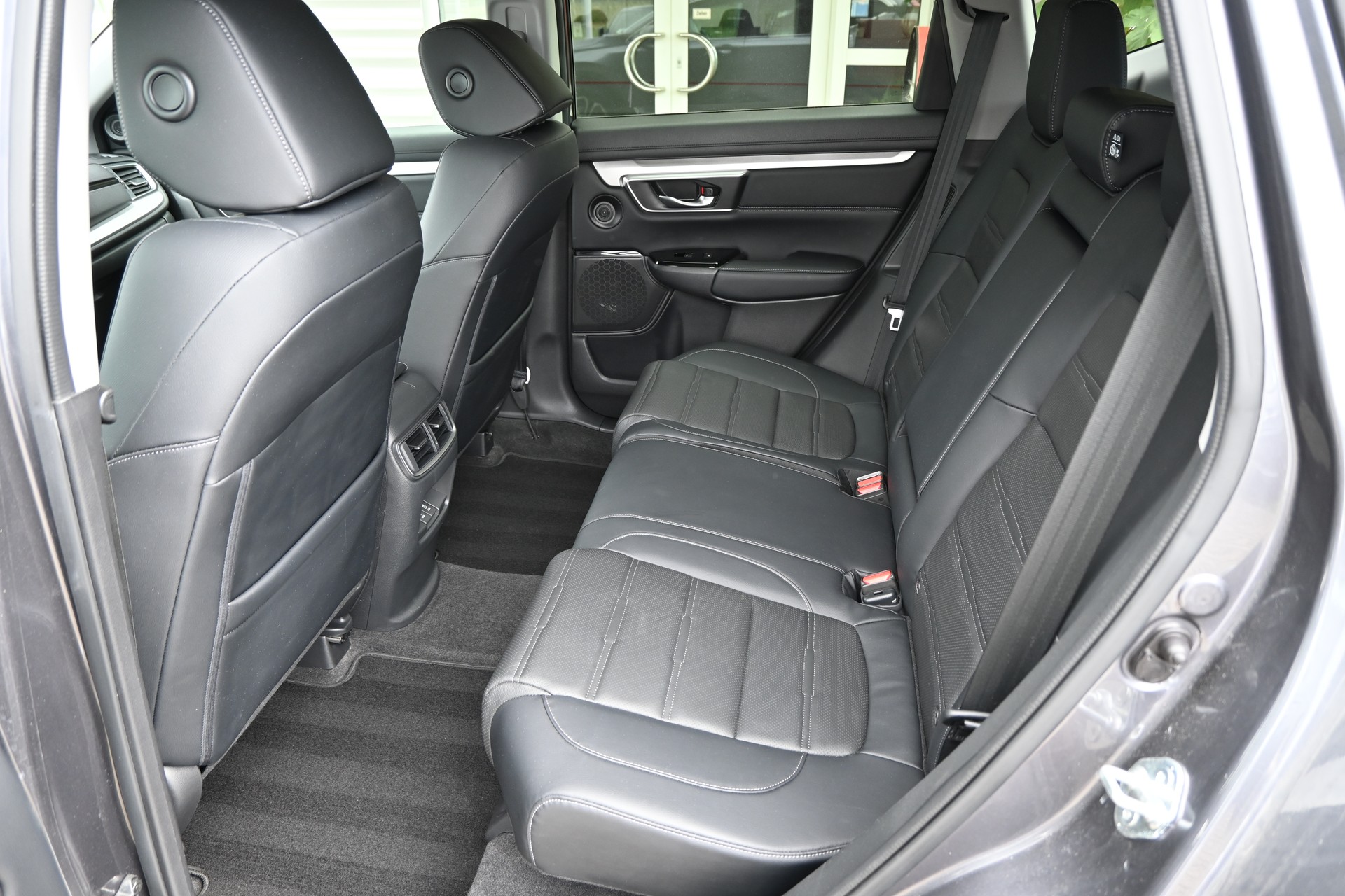 HONDA CR-V 2.0i MMD Hybrid Executive 4WD Automatic 4X4-image-12