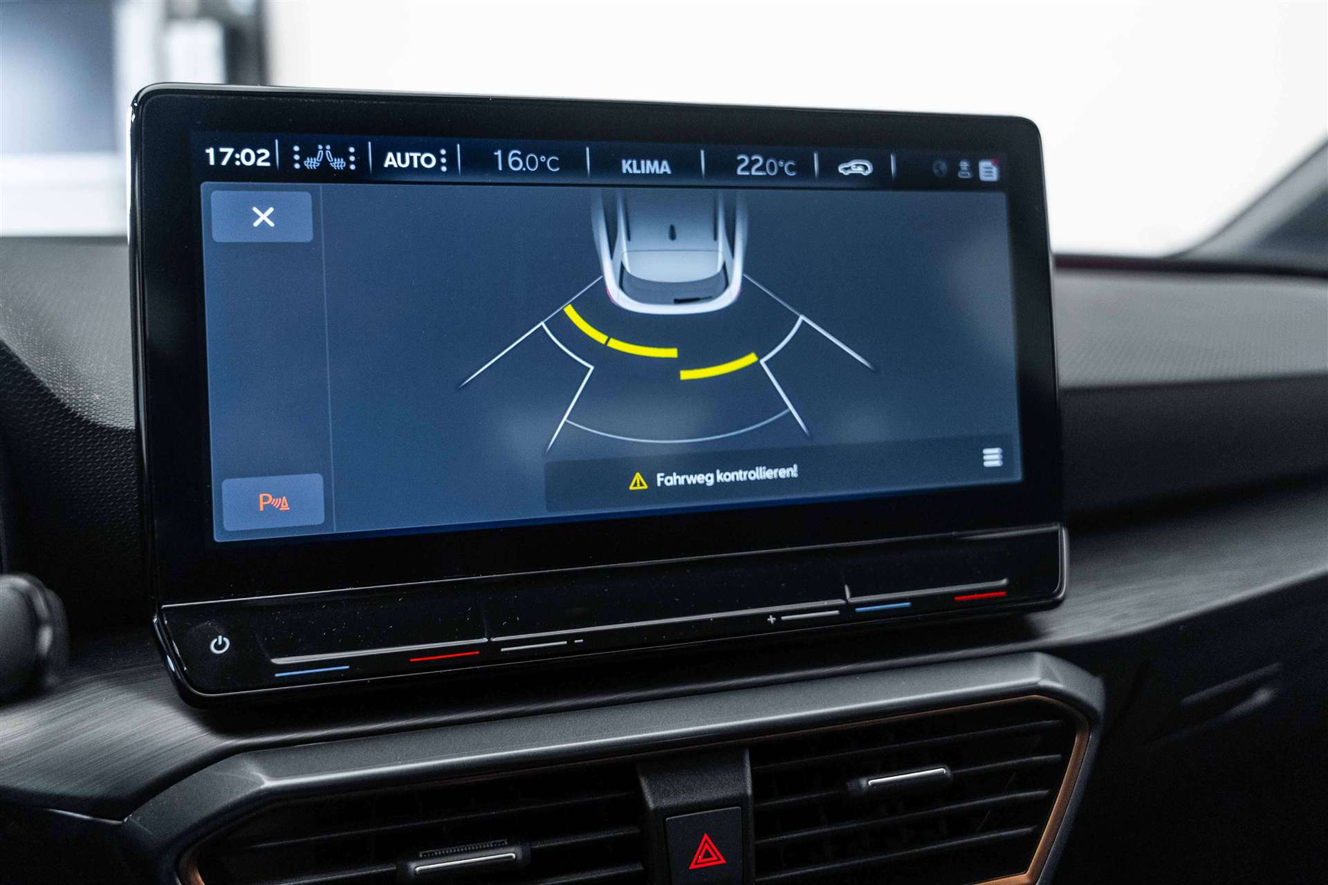 CUPRA CUPRA LEON ST 2.0 TSi VZ 4Drive 333PS DSG-Automat-image-16