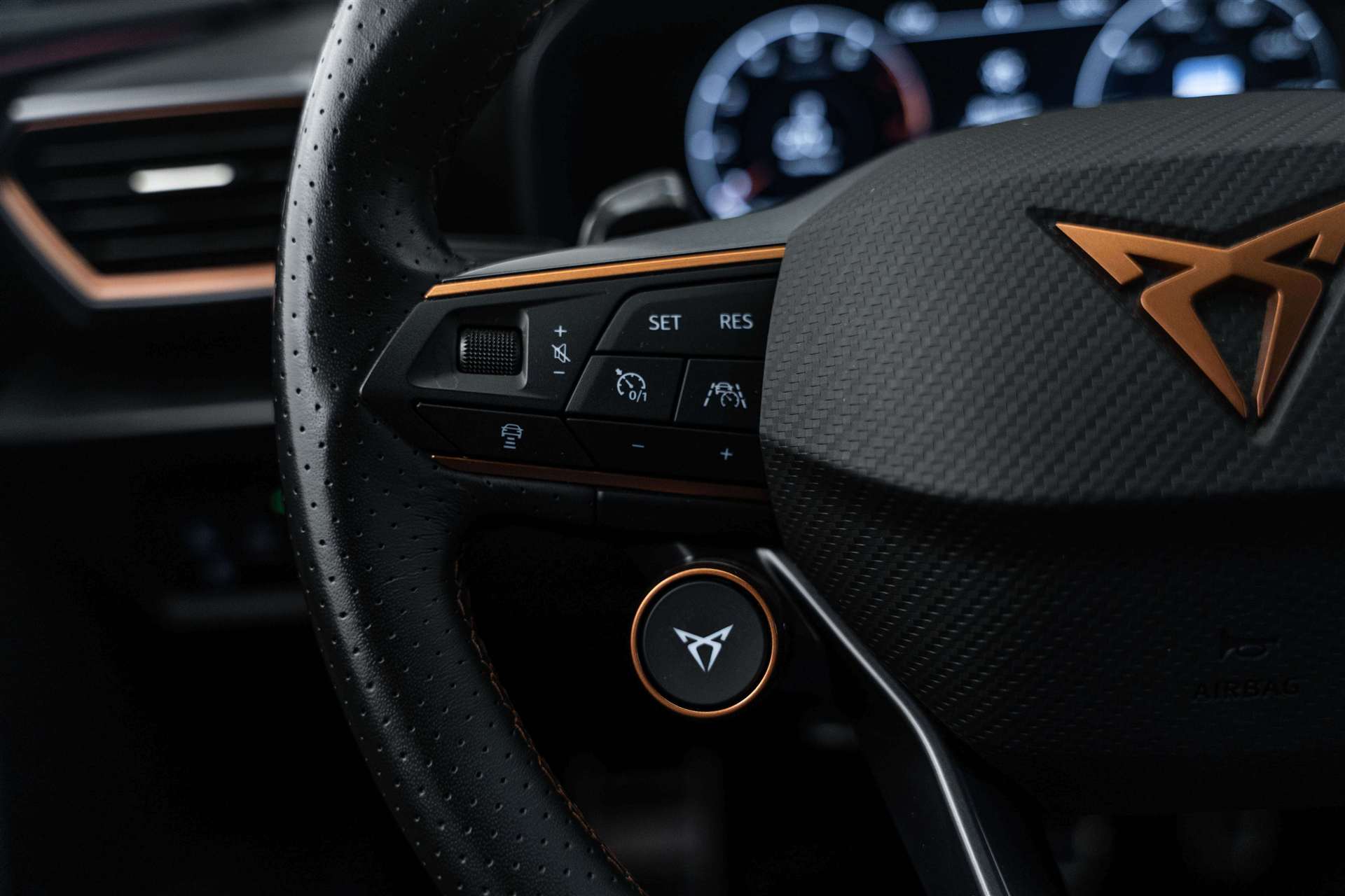 CUPRA CUPRA LEON ST 2.0 TSi VZ 4Drive 333PS DSG-Automat-image-14