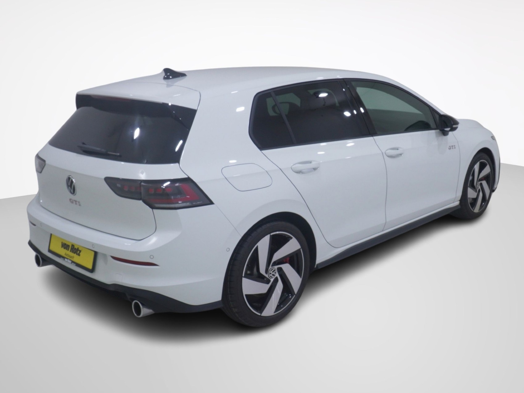 VW Golf VIII 2.0 TSI GTI DSG-image-4