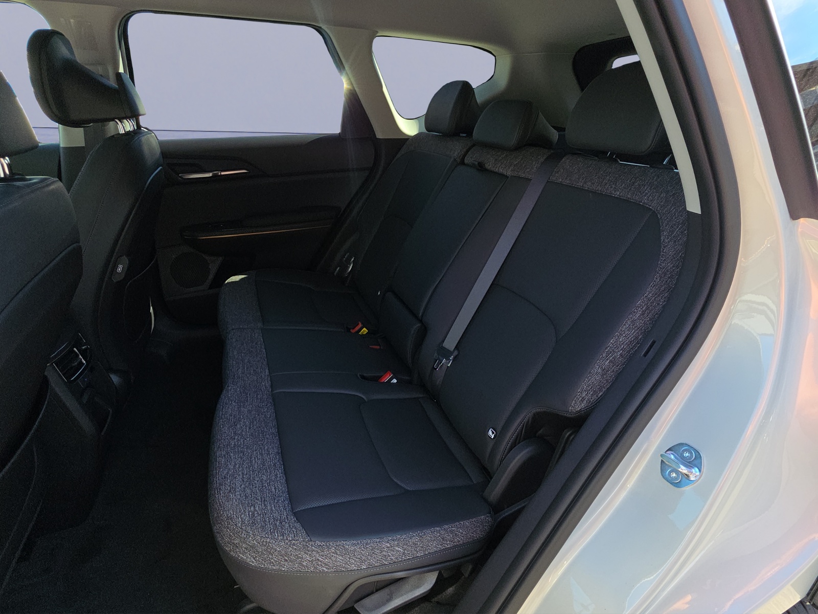 KIA EV5 81 kWh Earth 4x4-image-9