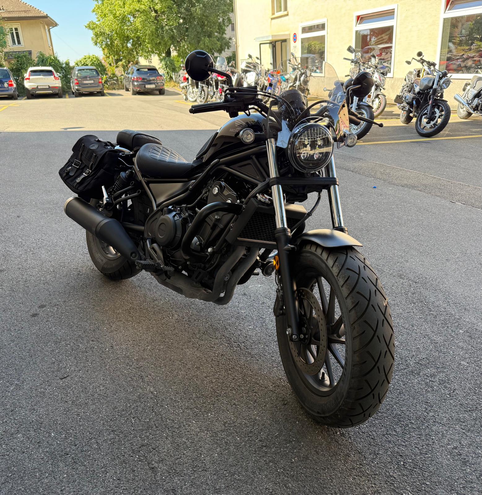 HONDA CMX500 Rebel-showroom-element-1