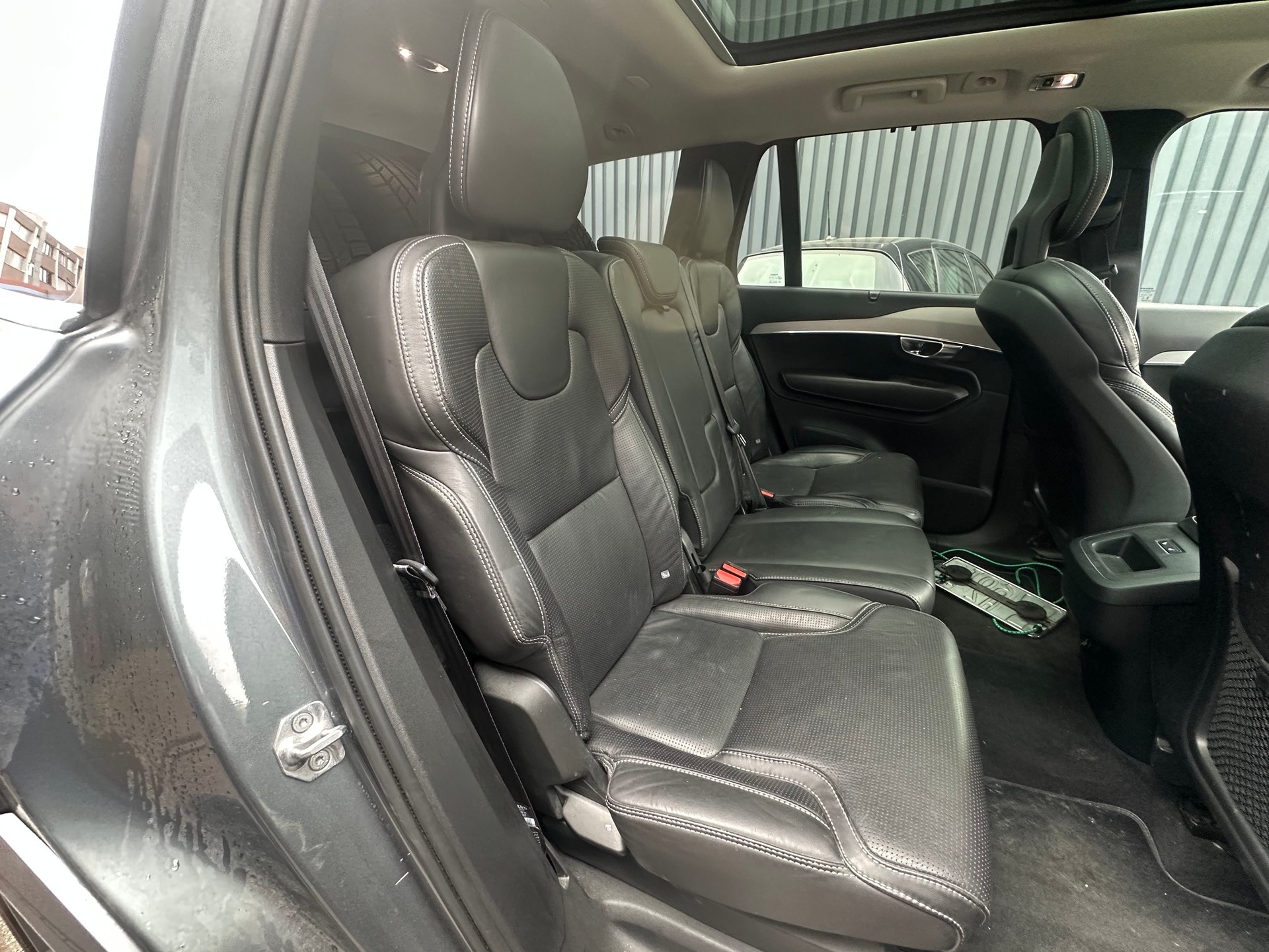 VOLVO XC90 D5 AWD Inscription Geartronic-image-9