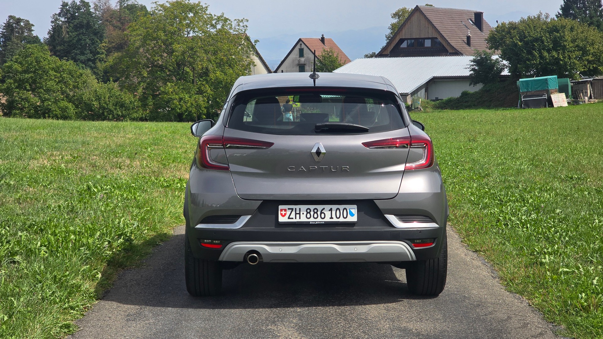 RENAULT Captur 1.3 TCe EDC Intens-image-4