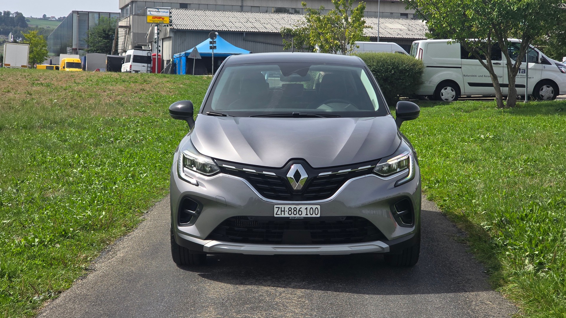 RENAULT Captur 1.3 TCe EDC Intens-image-1