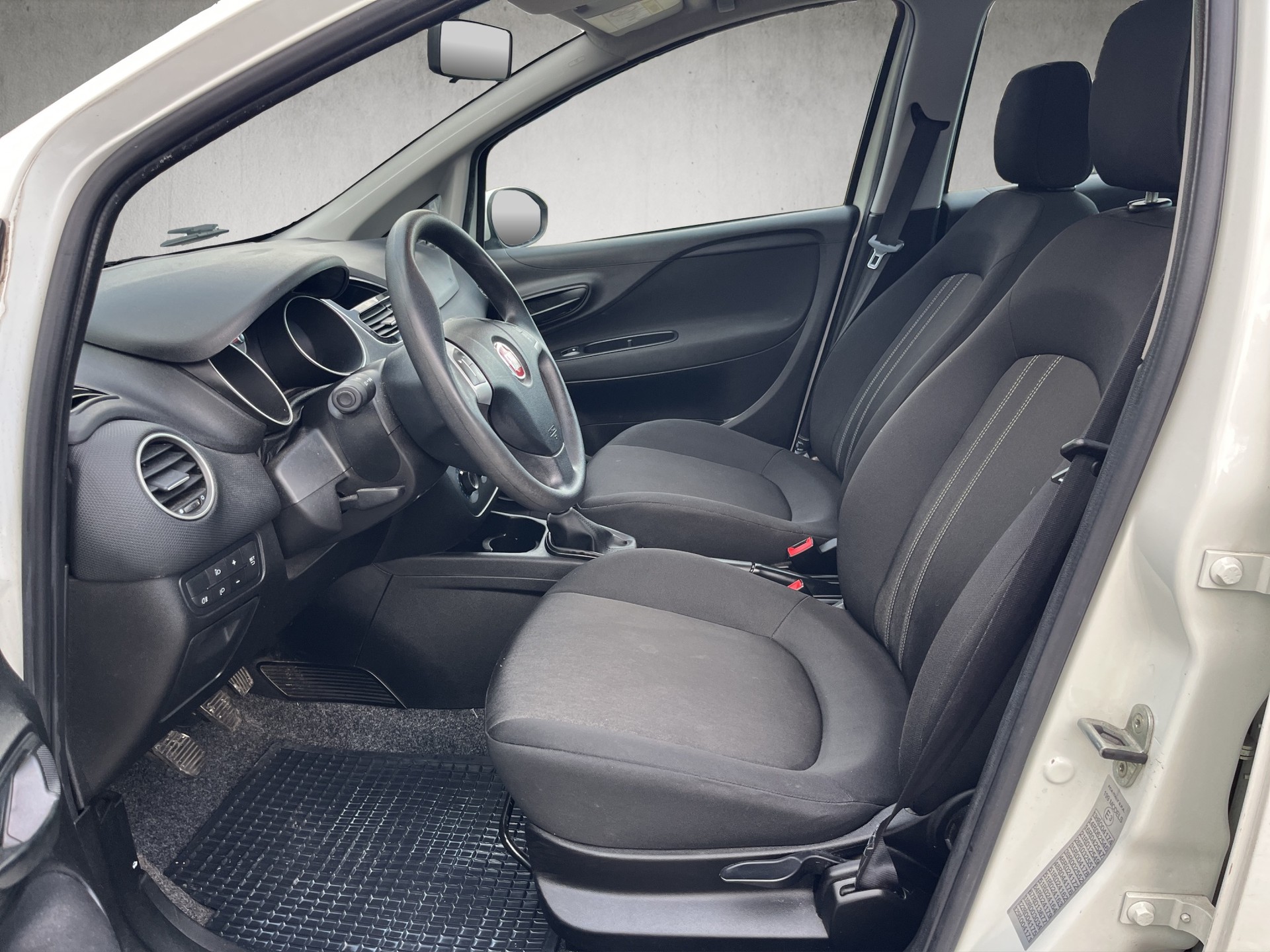 FIAT Punto 1.2 MyStyle-image-9