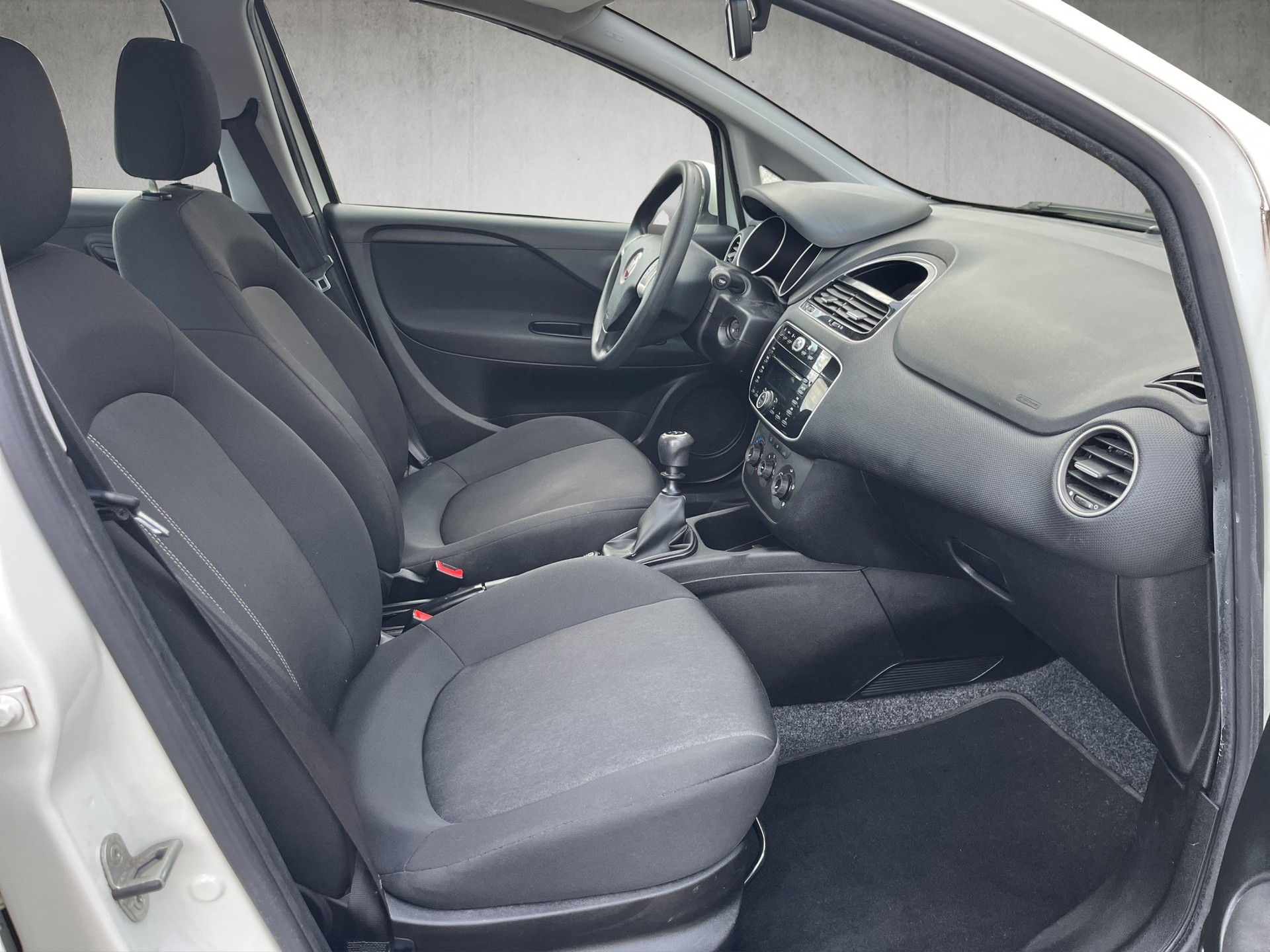 FIAT Punto 1.2 MyStyle-image-10