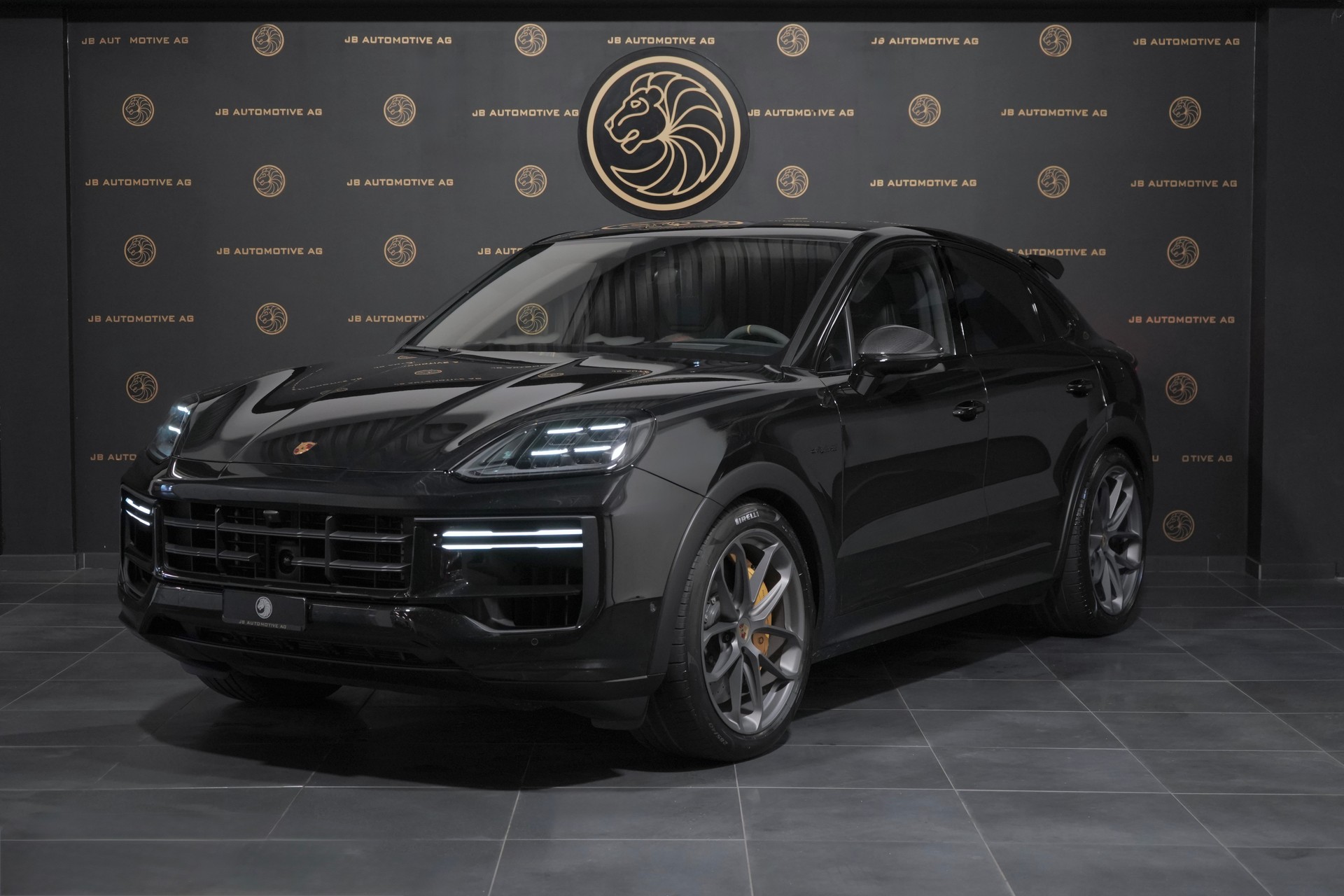 PORSCHE Cayenne Coupé Turbo E-Hybrid GT Tiptronic * Leasingszins ab 2.9%, Approved bis 2029, Akrapovic*-image-0