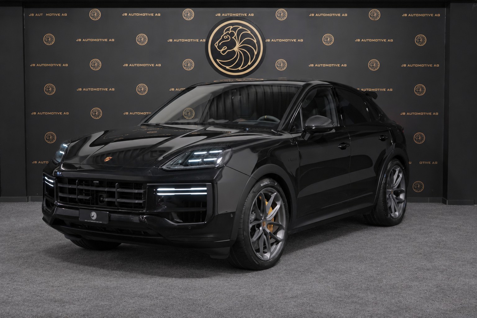 PORSCHE Cayenne Coupé Turbo E-Hybrid GT Tiptronic * Approved bis 2028, Akrapovic*-image-0