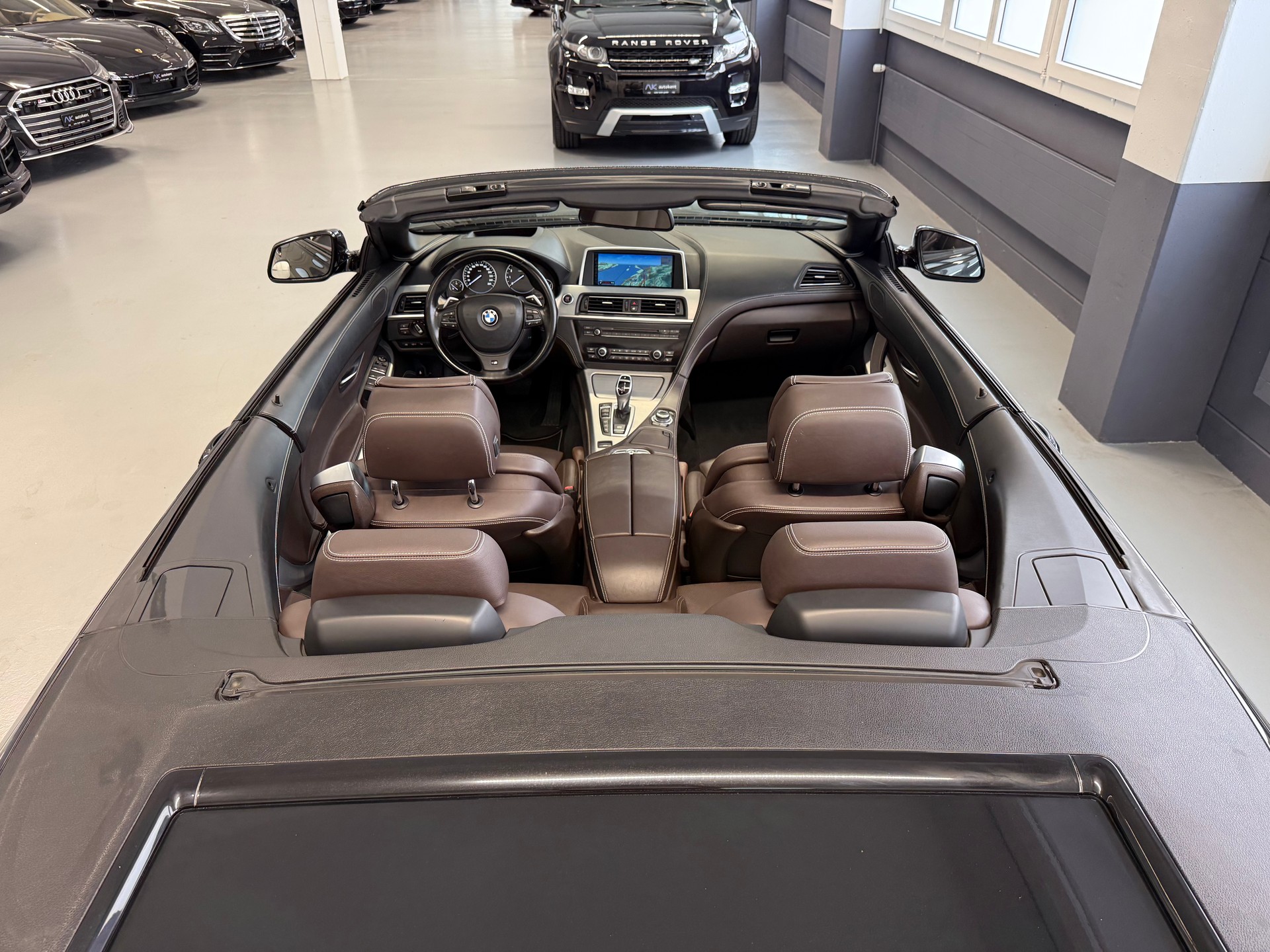 BMW 650i Cabrio M Sportpaket xDrive-image-5