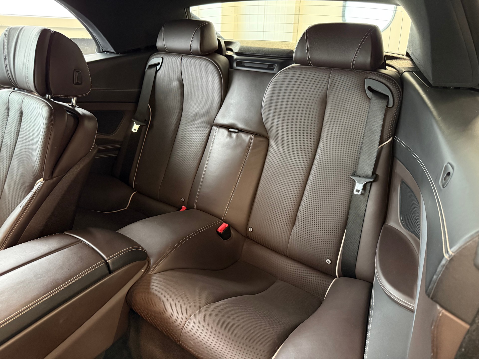 BMW 650i Cabrio M Sportpaket xDrive-image-23