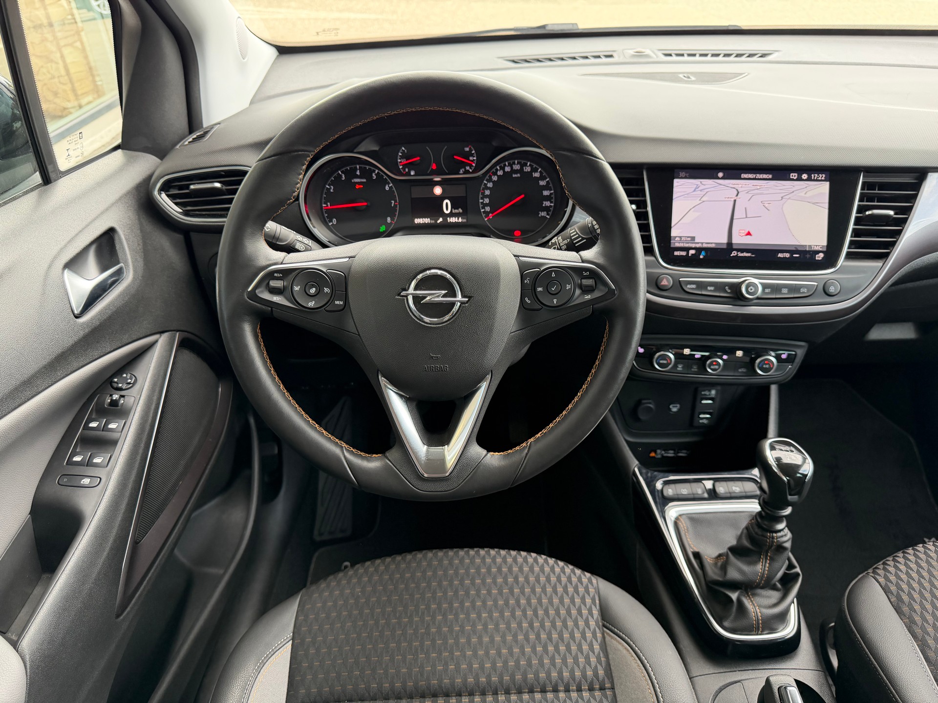 OPEL Crossland X 1.2 T 130 Excellence S/S-image-12