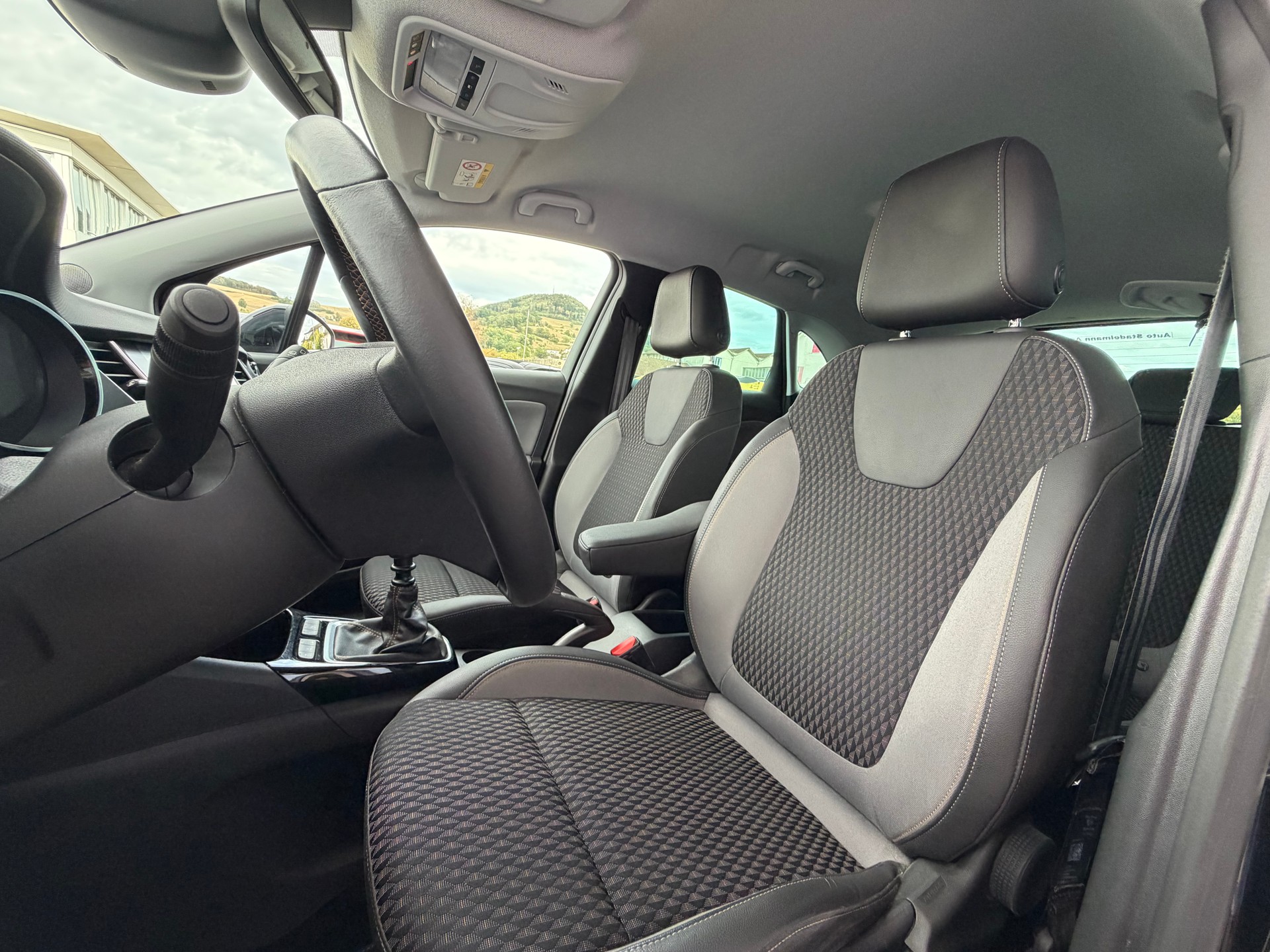 OPEL Crossland X 1.2 T 130 Excellence S/S-image-11